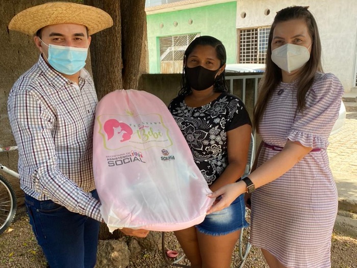 Prefeitura de Sousa inicia entrega de kits de enxoval através do Programa Meu Bebê